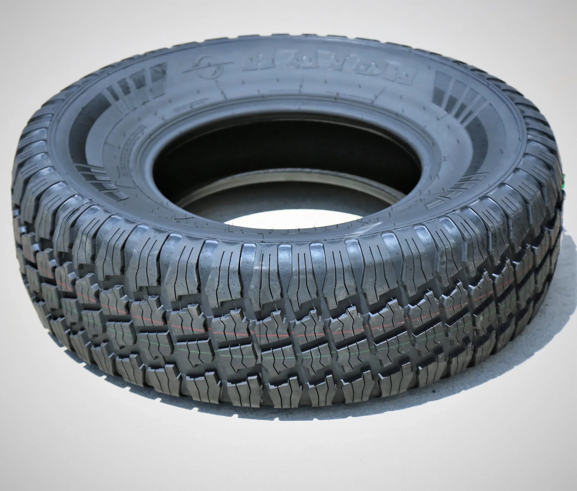Pair of 2 (TWO) Haida Puma HD818 LT 235/75R15 104/101S Load C 6 Ply MT M/T Mud Tires